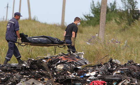 plane crash victims bodies graphic