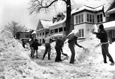 In the 5200 block of N. Magnolia Avenue, residents are not waiting for the plows. Instead, residents turned the dig-out into a block party on Jan. 16, 1979.
