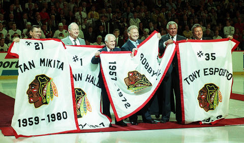 Special place of honor for Stan Mikita at All-Star weekend