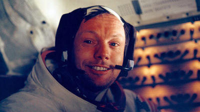 Neil Armstrong dies at 82; first person to walk on moon