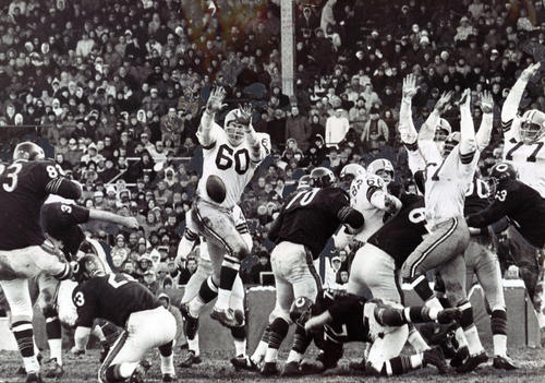 Check Out What Chicago Bears Looked Like  in 1963 
