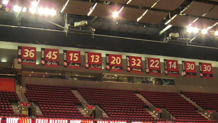 trail blazers retired numbers