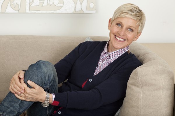 [Pic] Ellen DeGeneres - Ngôi sao đồng tính tài năng Lat-hh02-ellen-degeneres-oscars