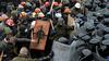  Ukraine demonstrators clash with riot police 