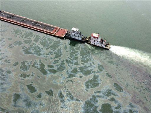 Texas oil spill 