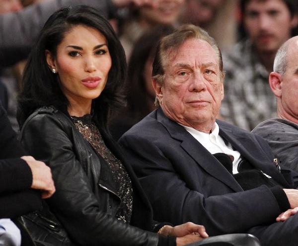 Donald Sterling could draw out a Clippers sale indefinitely, analysts say.
