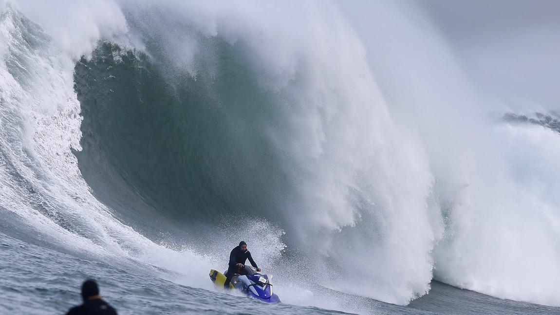 Big Wave World Tour training in Cape Town