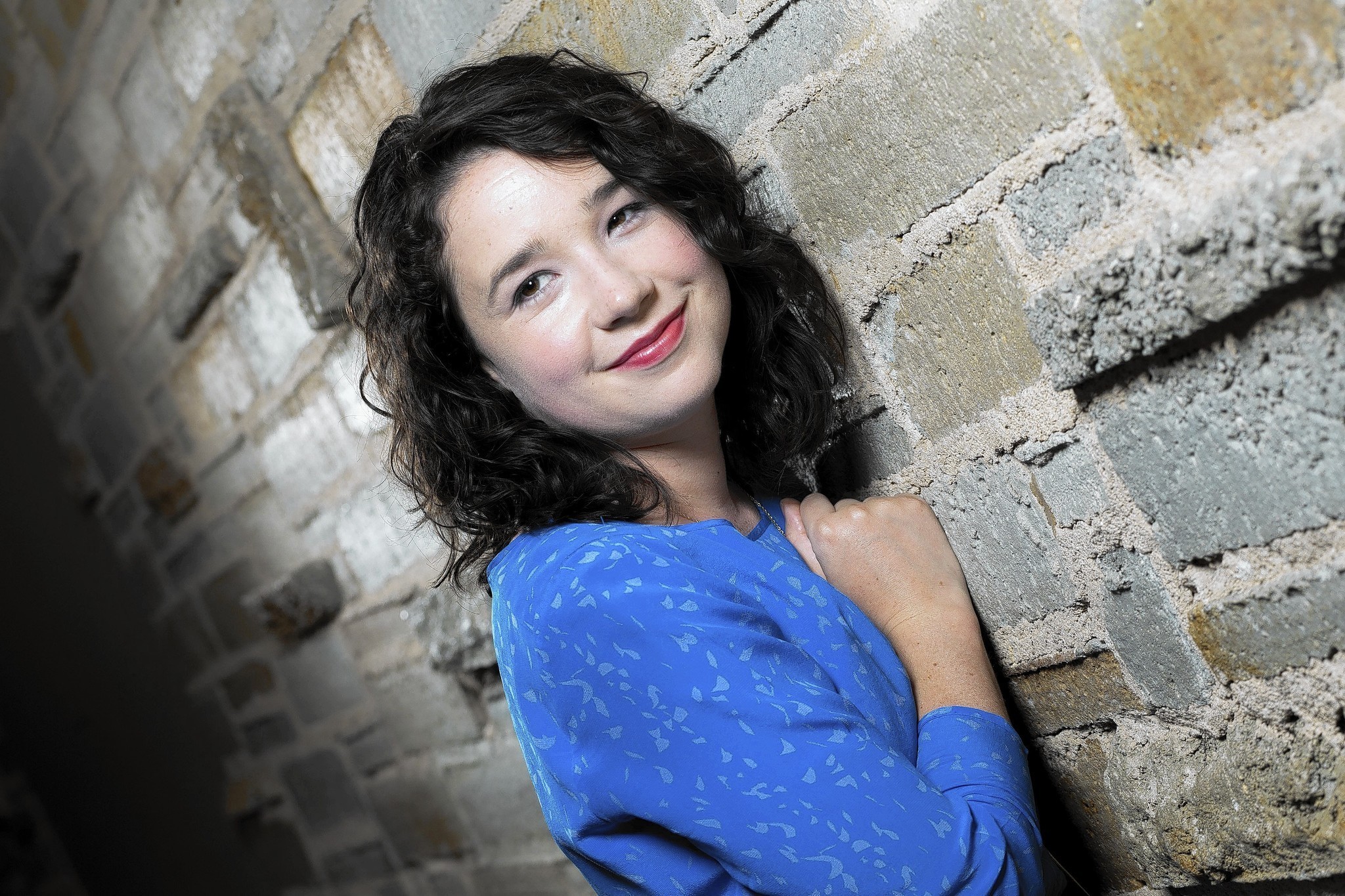Sarah Steele Of The Country House Finds Comfort In Her Characters 