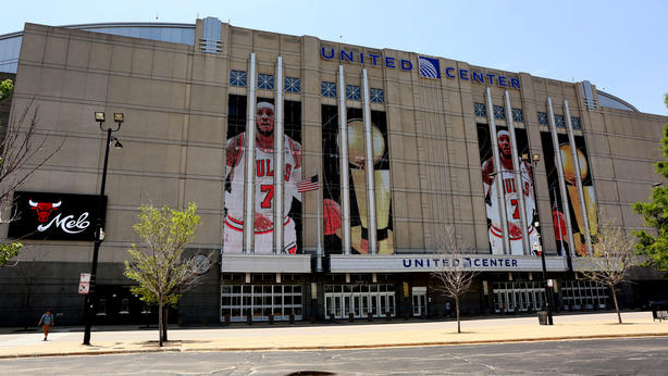 Bulls, Blackhawks courting marquee attractions