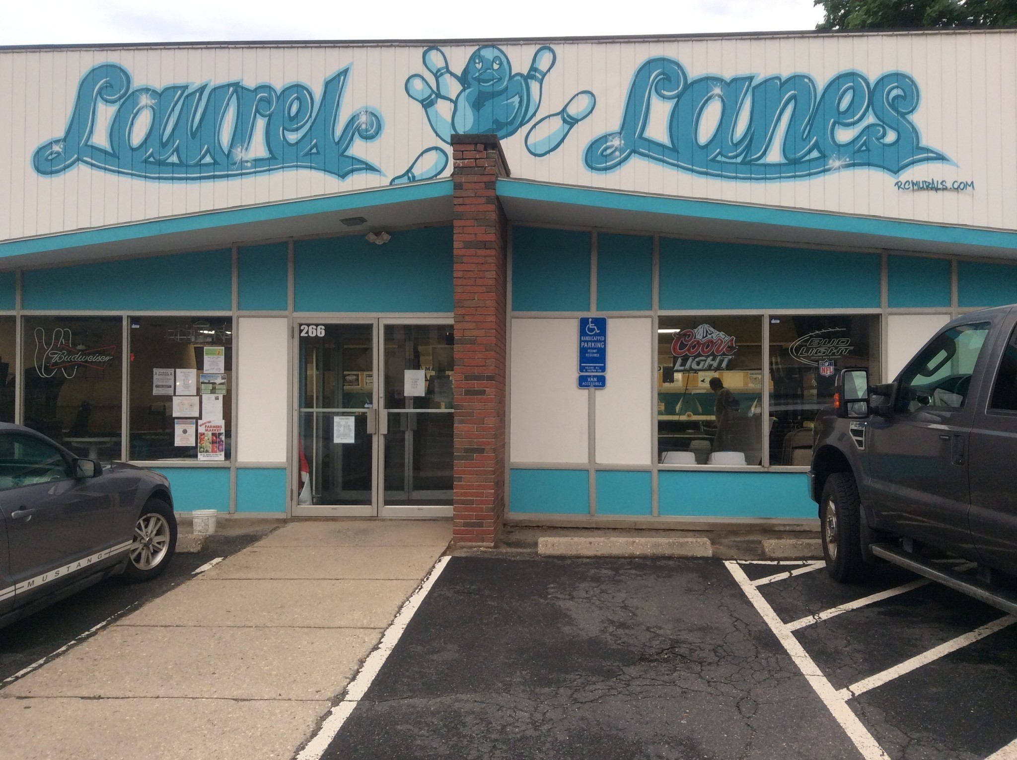 Winsted's Laurel Lanes An Example Of A Community's Spirit - Hartford Courant