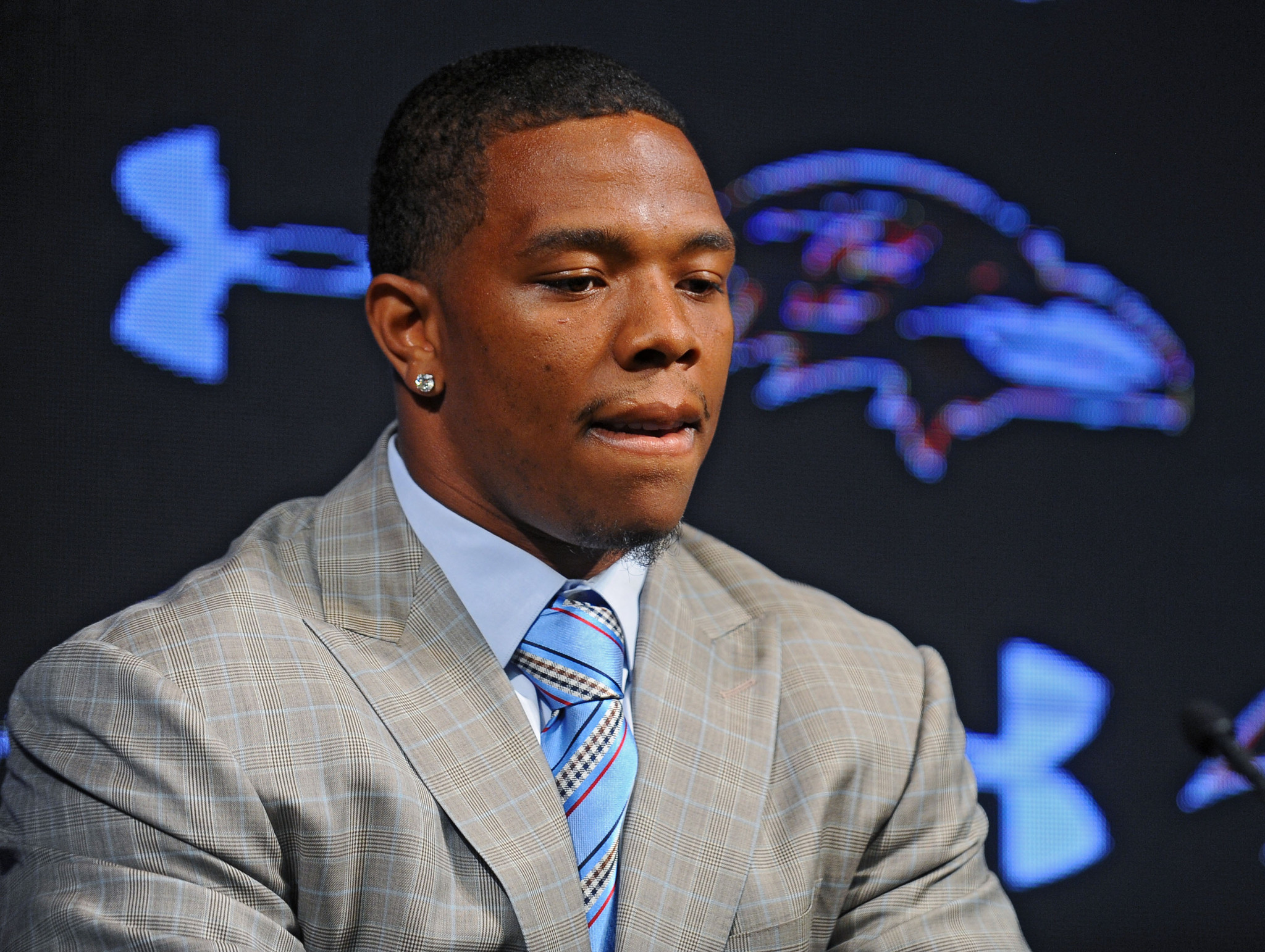 New Video Shows Aftermath of Ray Rice Elevator Incident 