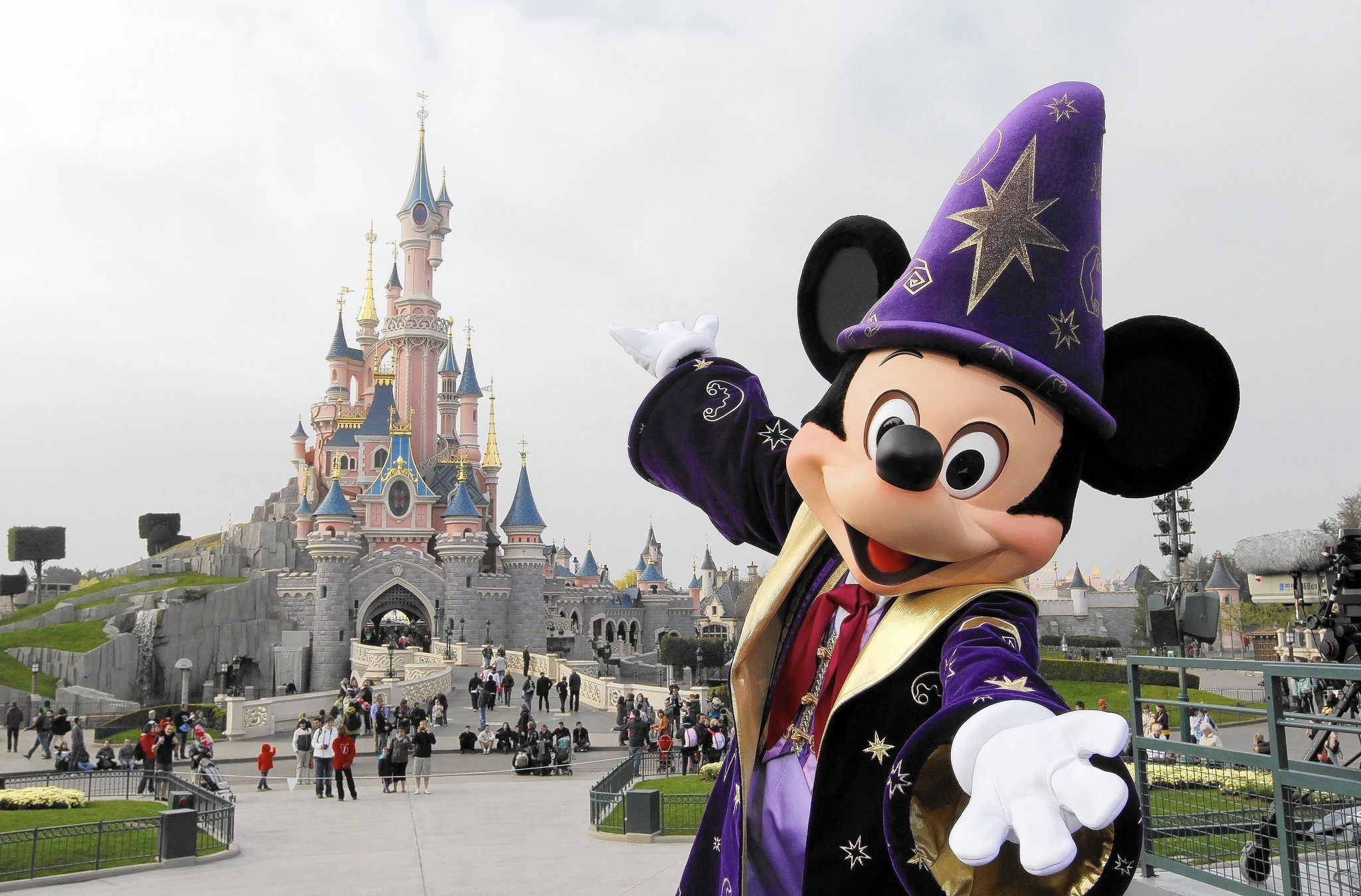 Euro Disney getting a bailout from Walt Disney Co.  LA Times