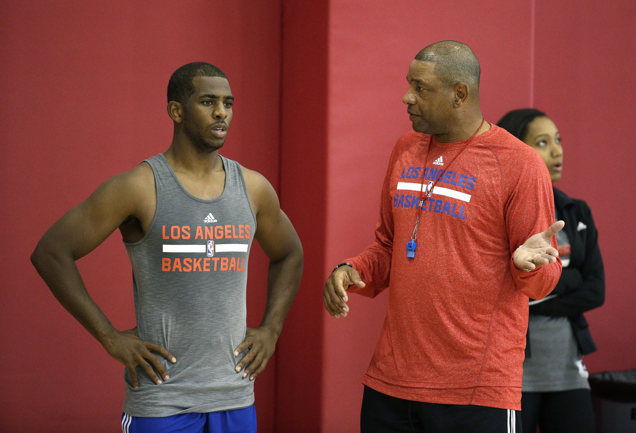 NBA Offseason 2014 - Page 31 La-sp-sn-clippers-chris-paul-training-camp-20141007
