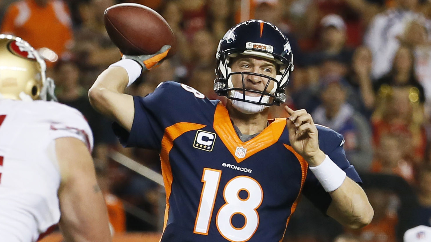 Peyton Manning breaks NFL record with 509th touchdown pass - LA Times