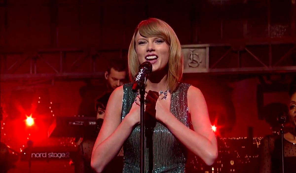 Watch Taylor Swift Hits Letterman With Welcome To New York La Times