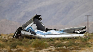Related Story: Virgin Galactic will continue work on 2nd rocket plane despite crash