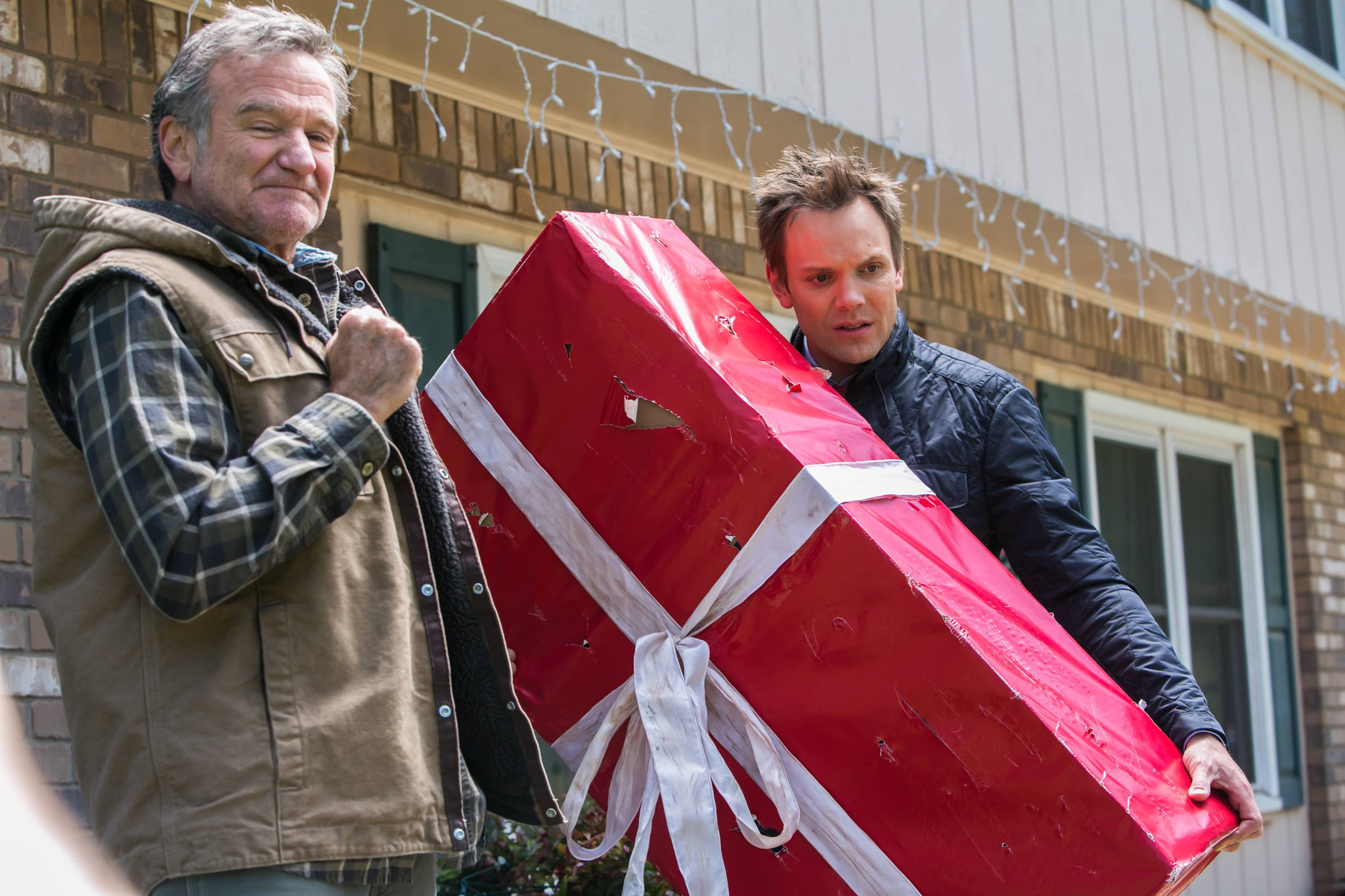 MOVIES 'A Merry Friggin' Christmas' includes Robin Williams shtick