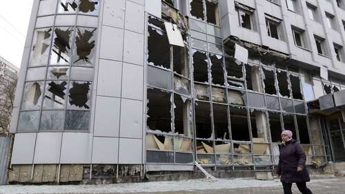 Cease-fire takes effect in eastern Ukraine amid discord and.
