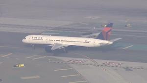 Delta Flight 2116 makes emergency landing at LAX
