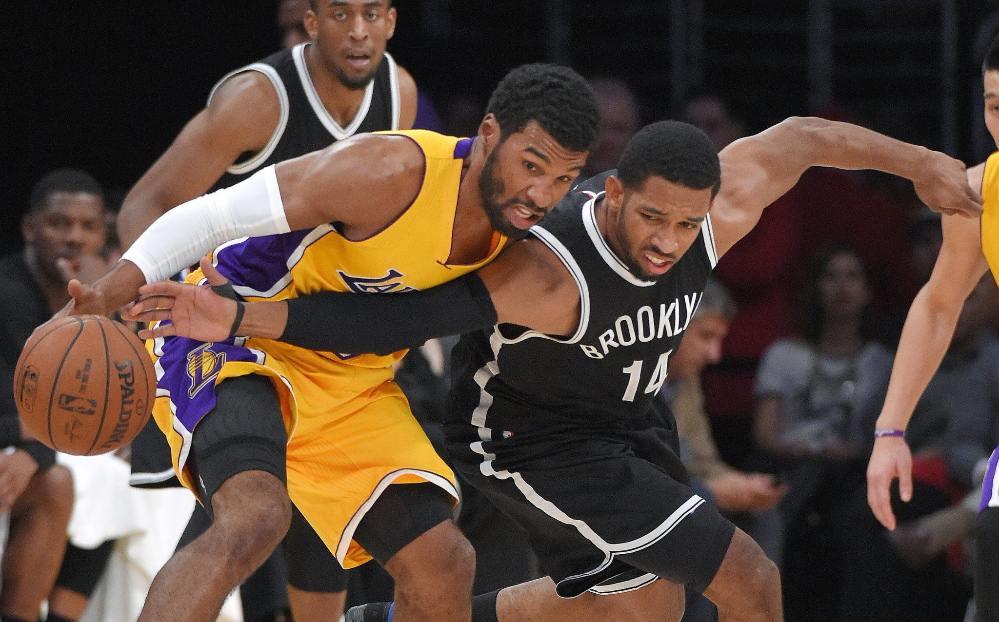 Lakers' late rally falls short against the Nets, 114-105 - LA Times2048 x 1276