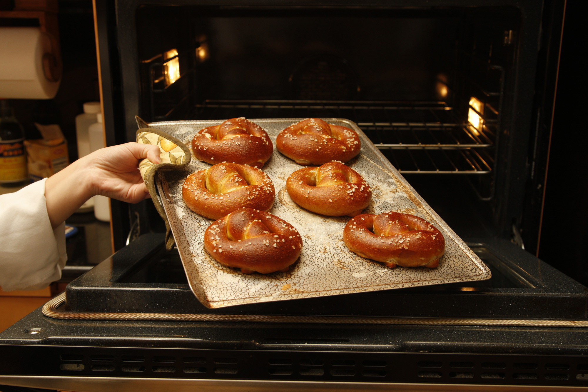 Weekend project: Homemade pretzels for National Pretzel Day