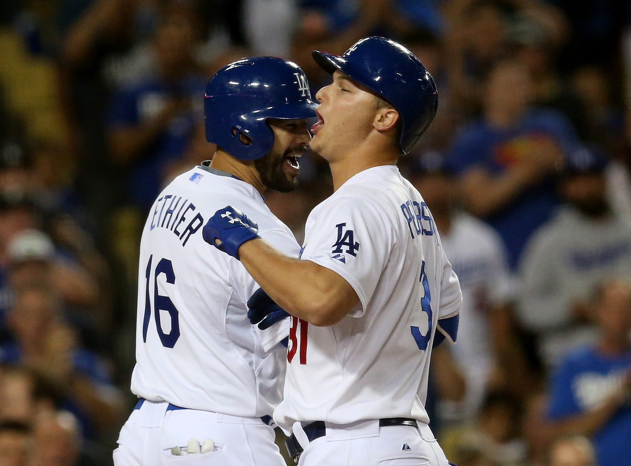 Dodgers' youthful start continues in 8-0 rout of Diamondbacks - LA Times2048 x 1513