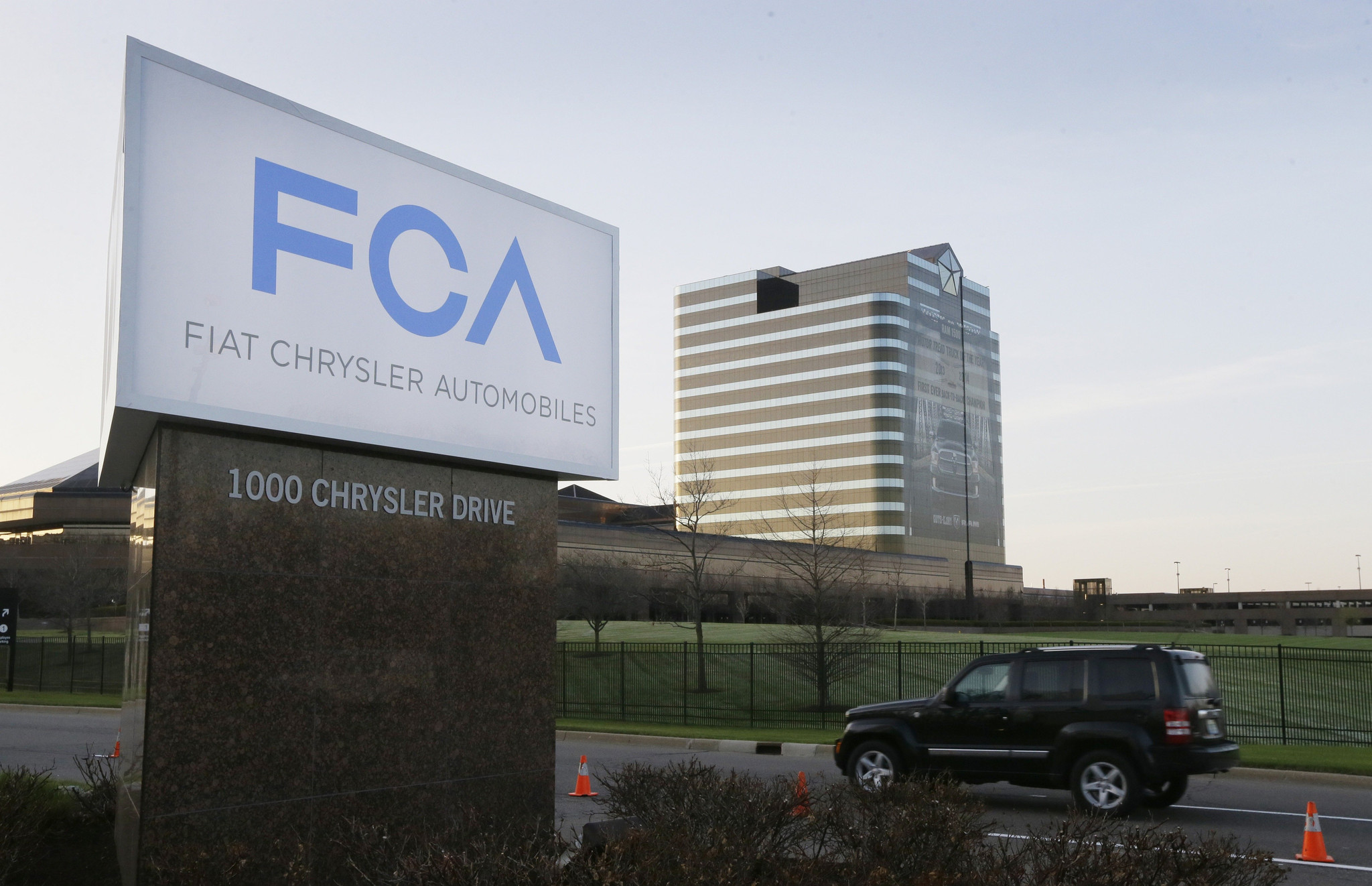 With record Fiat Chrysler fine, safety regulators get more aggressive - Los Angeles Times
