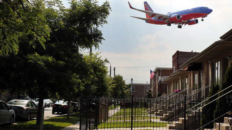 Midway Airport noise complaints increase