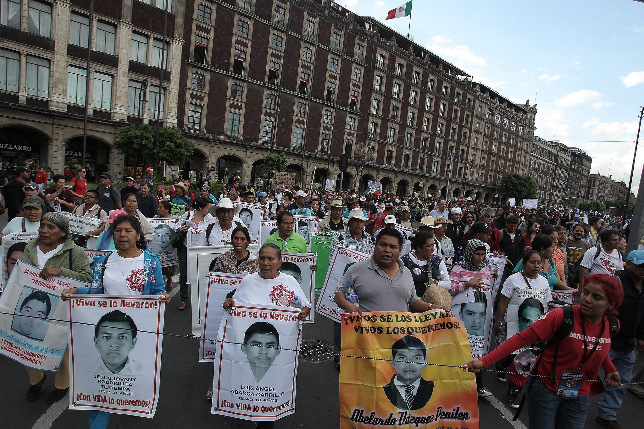 Rally for missing Mexican students