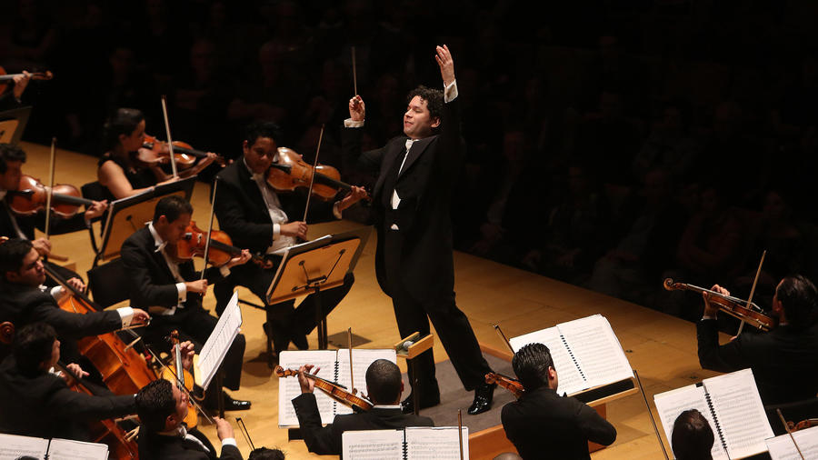 Gustavo Dudamel conducting at TchaikovskyFest 2014