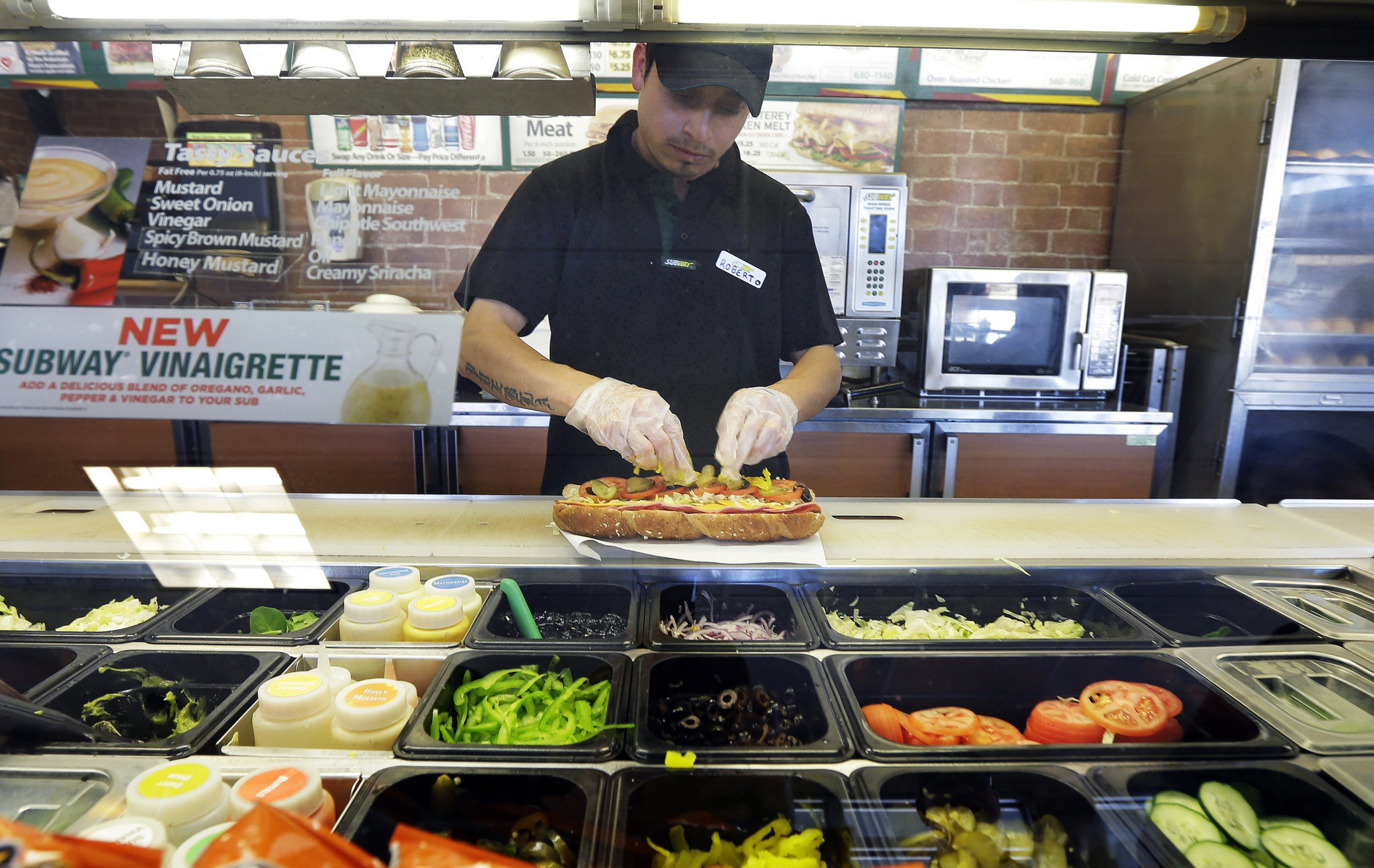 Subway to transition to meat raised without antibiotics - Chicago Tribune