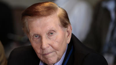 Billionaire Sumner Redstone unable to make decisions, says lawsuit by ex-girlfriend