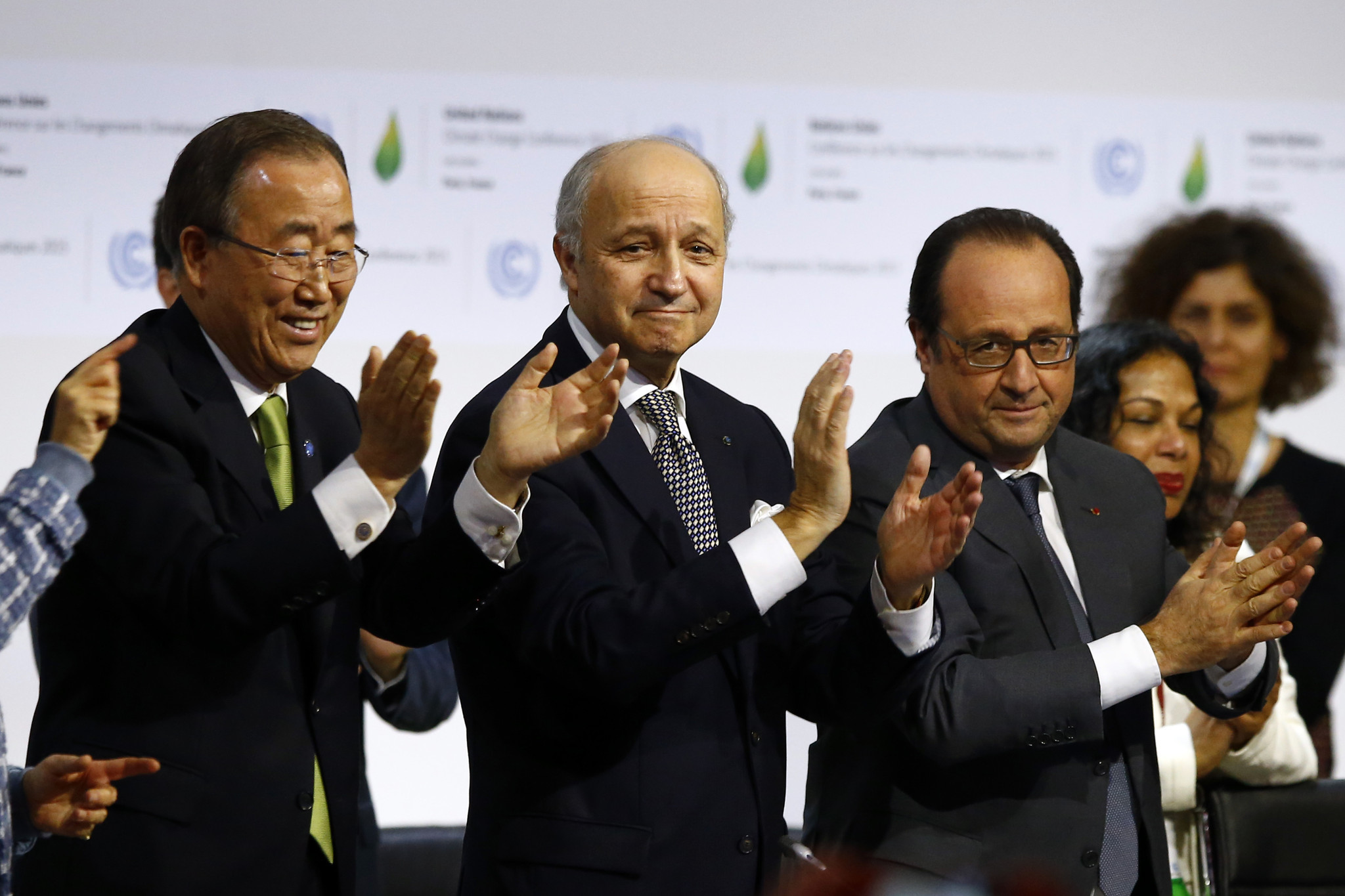 El Agilipollamiento Global: Ct-paris-climate-accord-20151212