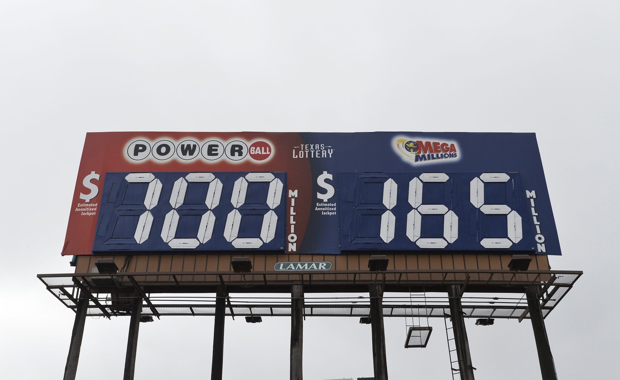 Powerball jackpot climbs to record $700 million - Chicago Tribune