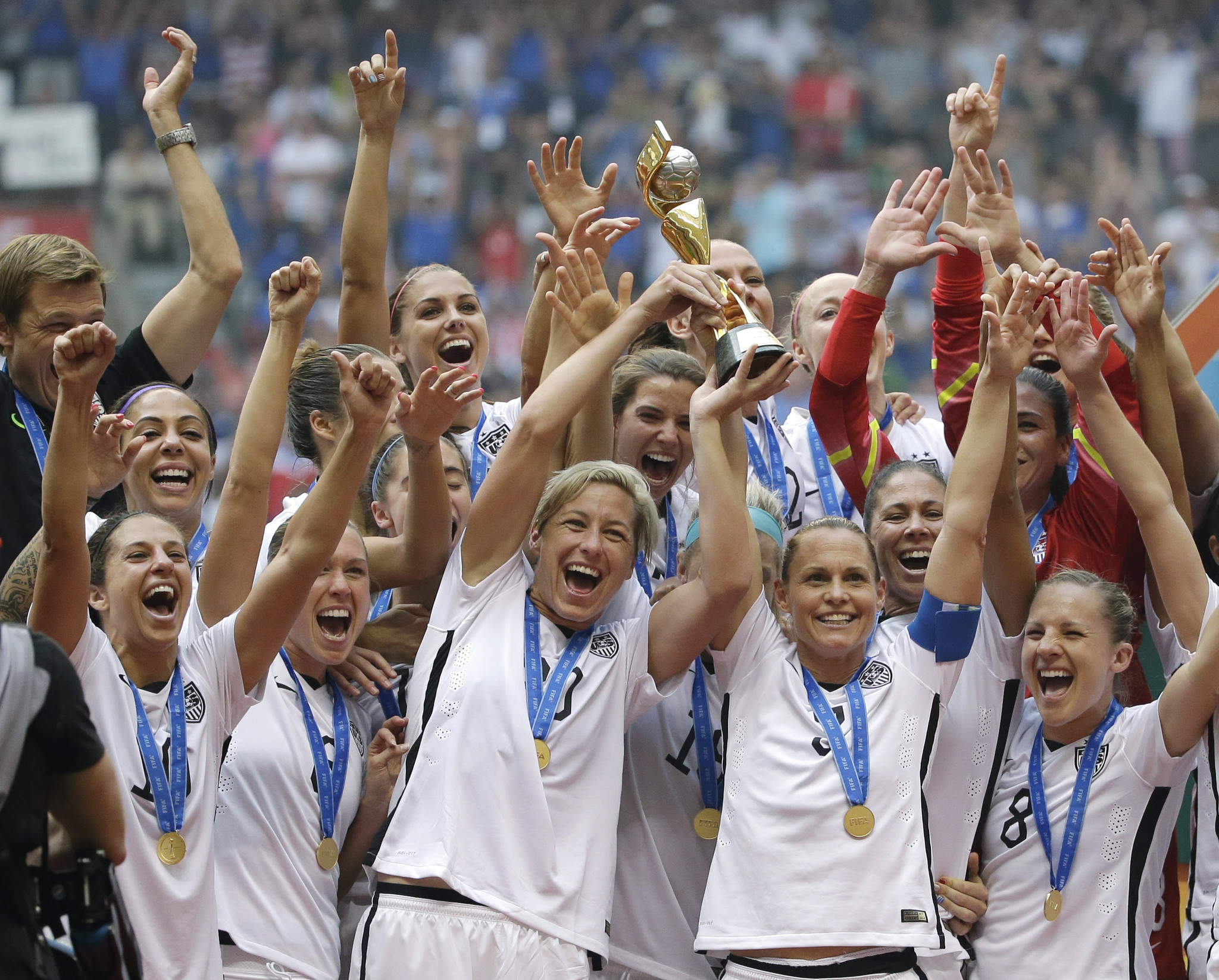 U.S. women's soccer team will play more often on grass fields - Chicago