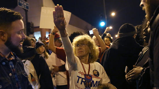 Protests erupt at Donald Trump rally in Chicago