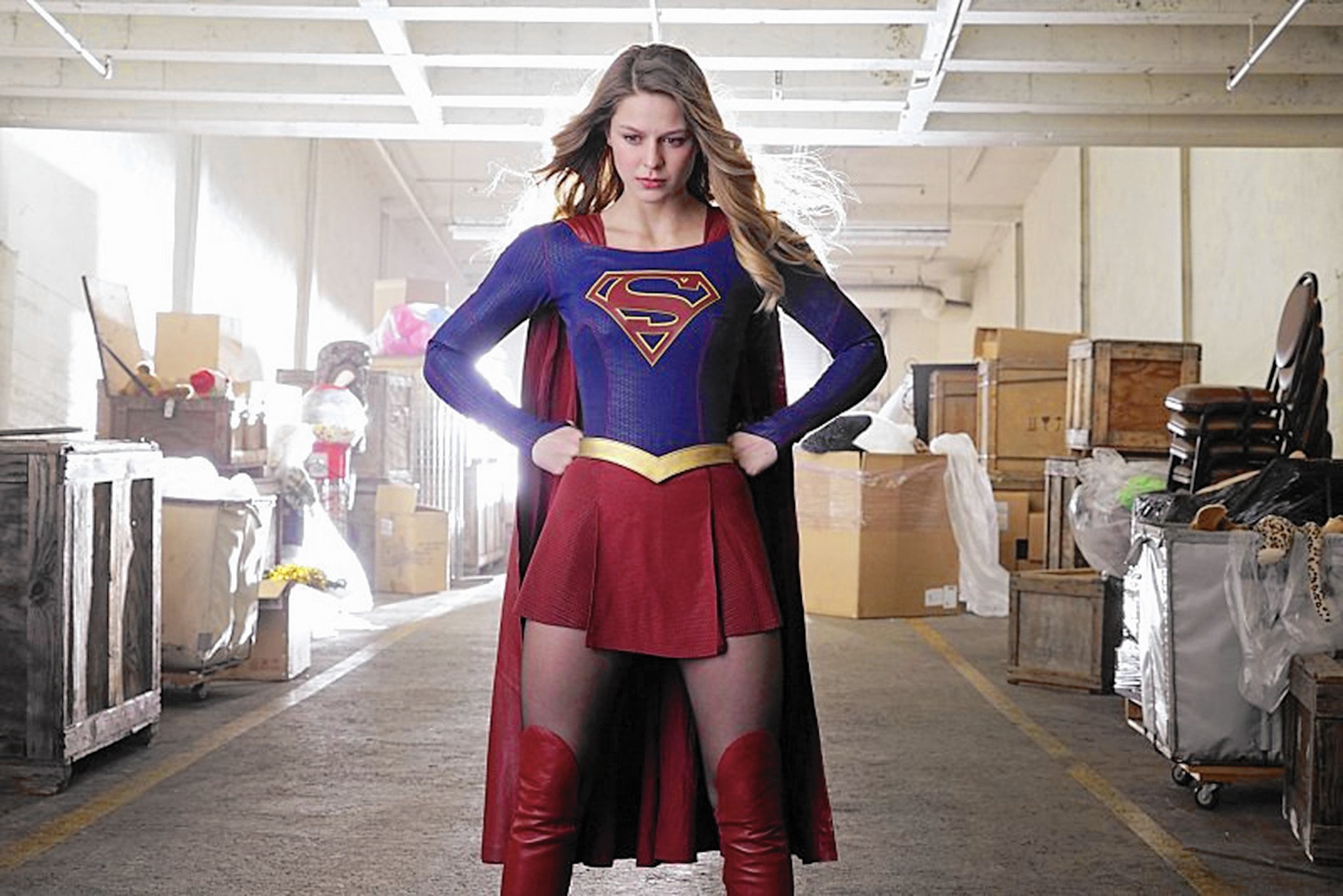redeye-melissa-benoist-of-supergirl-is-a-geek-like-the-rest-of-us-20160317