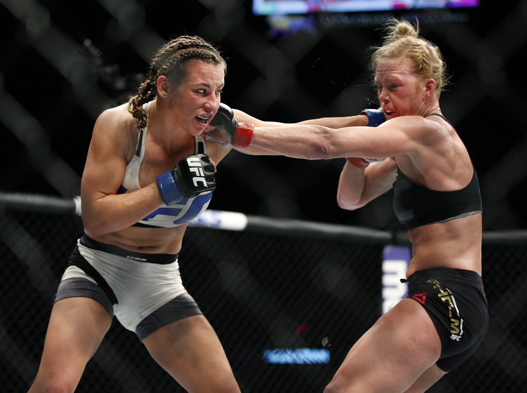 MMA rankings: Holly Holm's grave miscalculation costs her - LA Times2048 x 1527