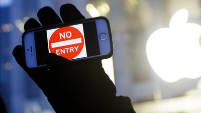 FBI hacks iPhone: Does this make your phone less private?