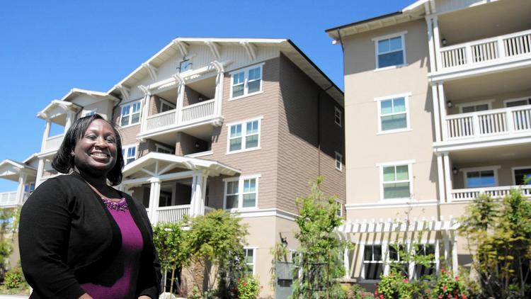 Apartment complex for veterans opens in Glendale