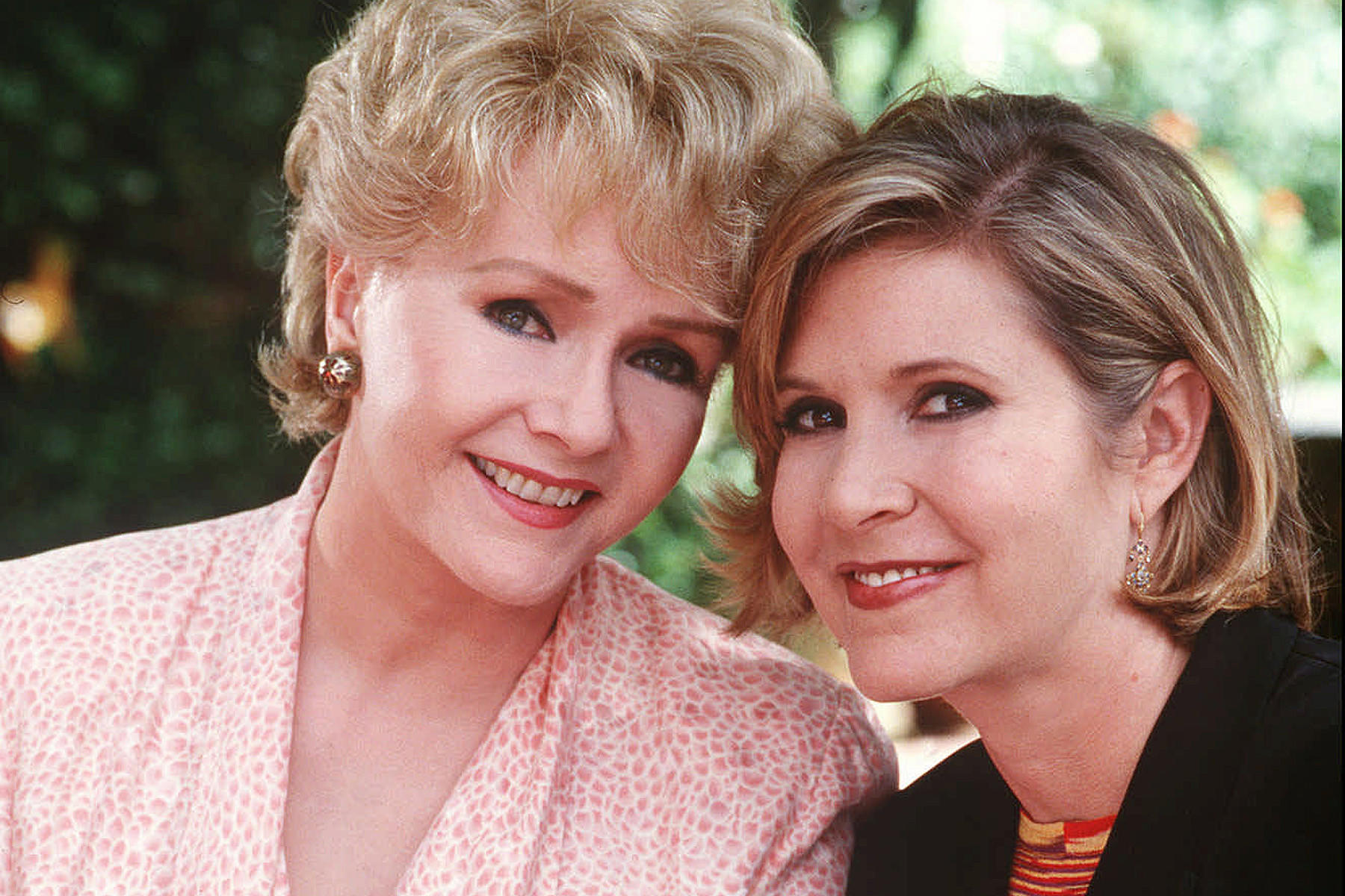 Image result for debbie reynolds and carrie fisher