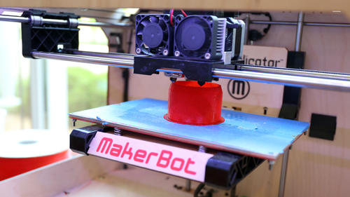 Businesses under using 3D printers