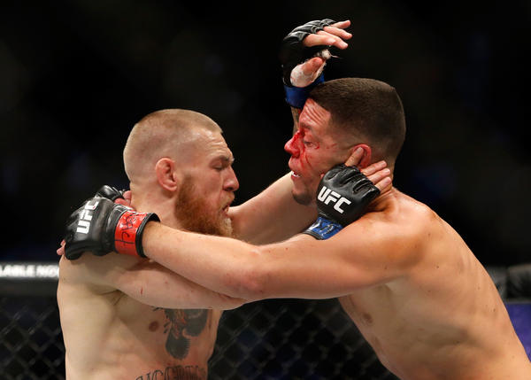 UFC 202 live coverage: Conor McGregor defeats Nate Diaz by decision in rematch 600