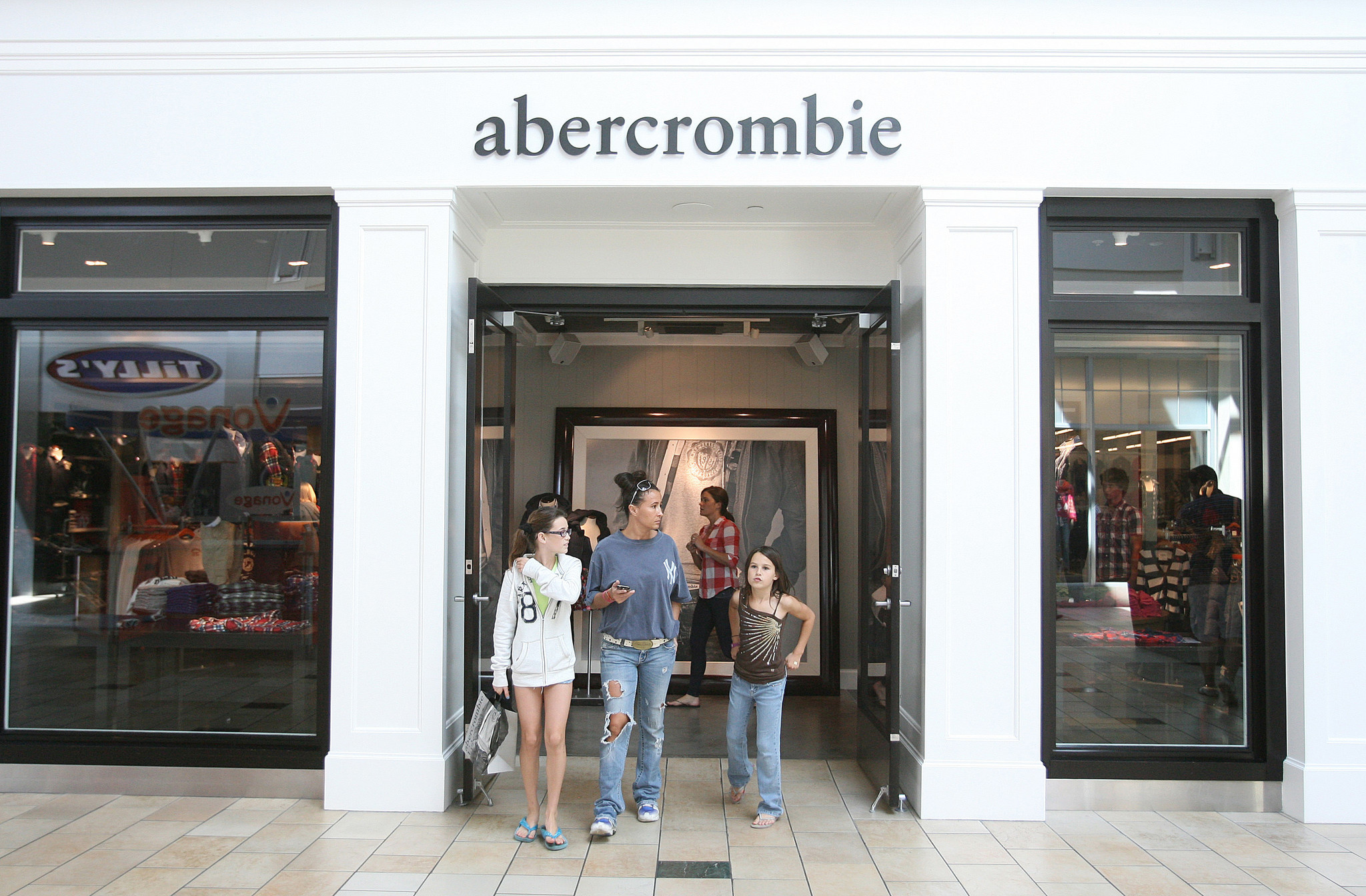 abercrombie adults
