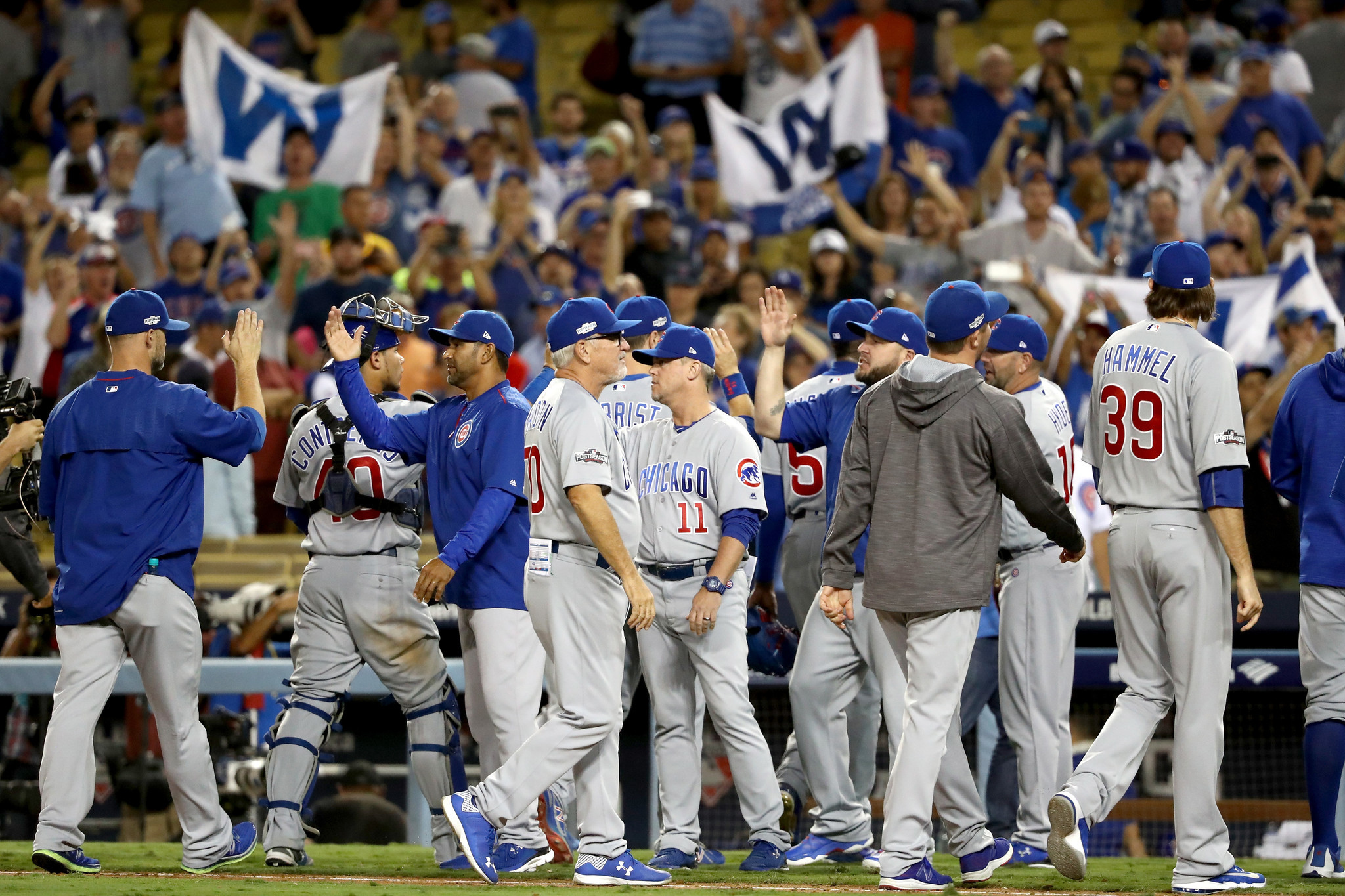 NLCS drama shifts back to Wrigley with Cubs on verge of World Series