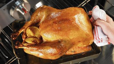 Thanksgiving guide: What to make, how to make it -- or where to eat out
