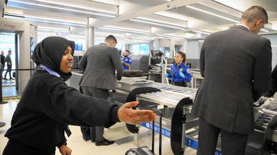 United, American open high-tech, faster security lanes as Thanksgiving nears