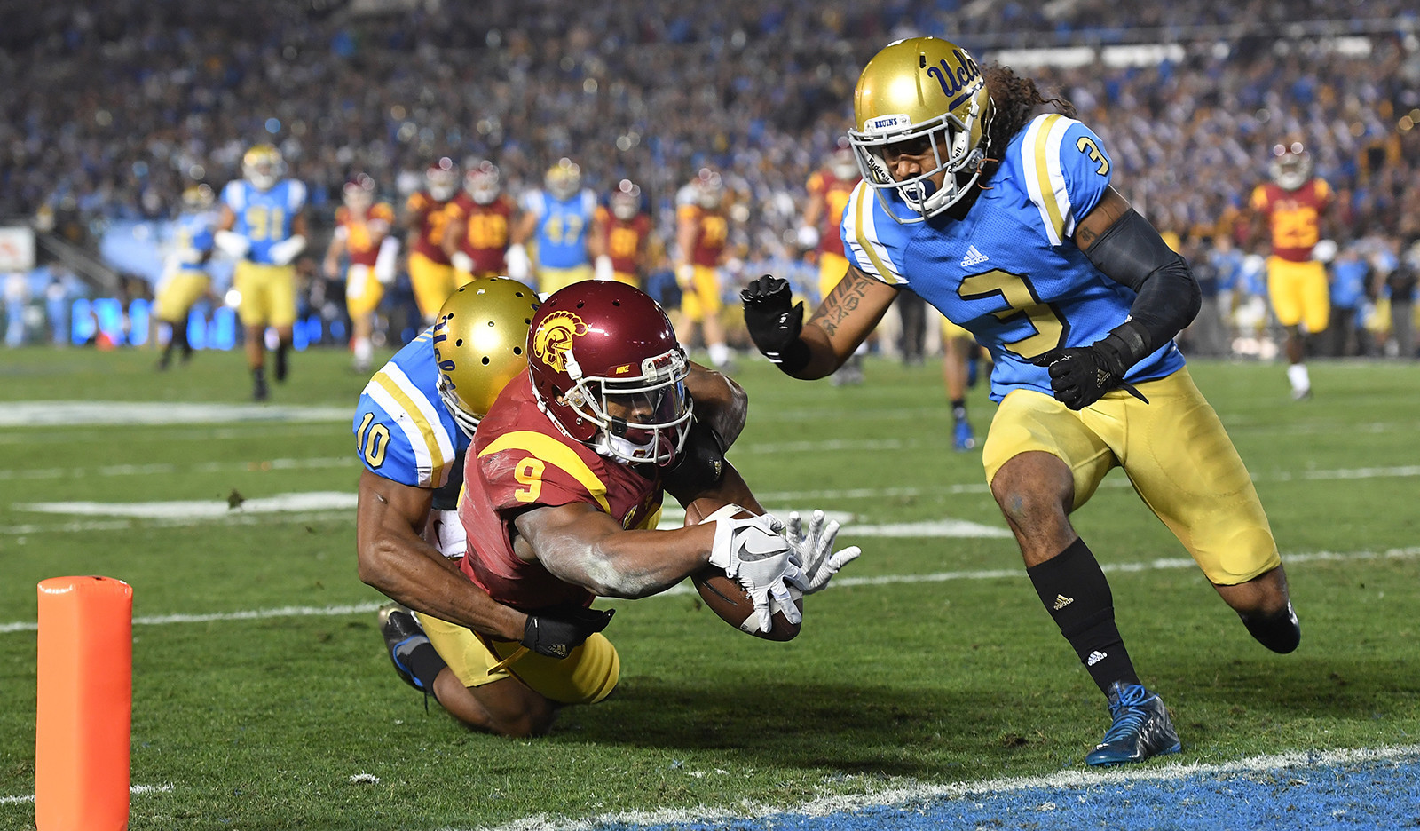USC's win keeps Rose Bowl hopes alive, with or without a Pac-12 title