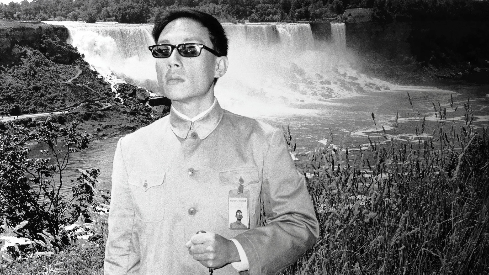 Artist photographed in Mao suit proved to be a cultural standout - Chicago Tribune