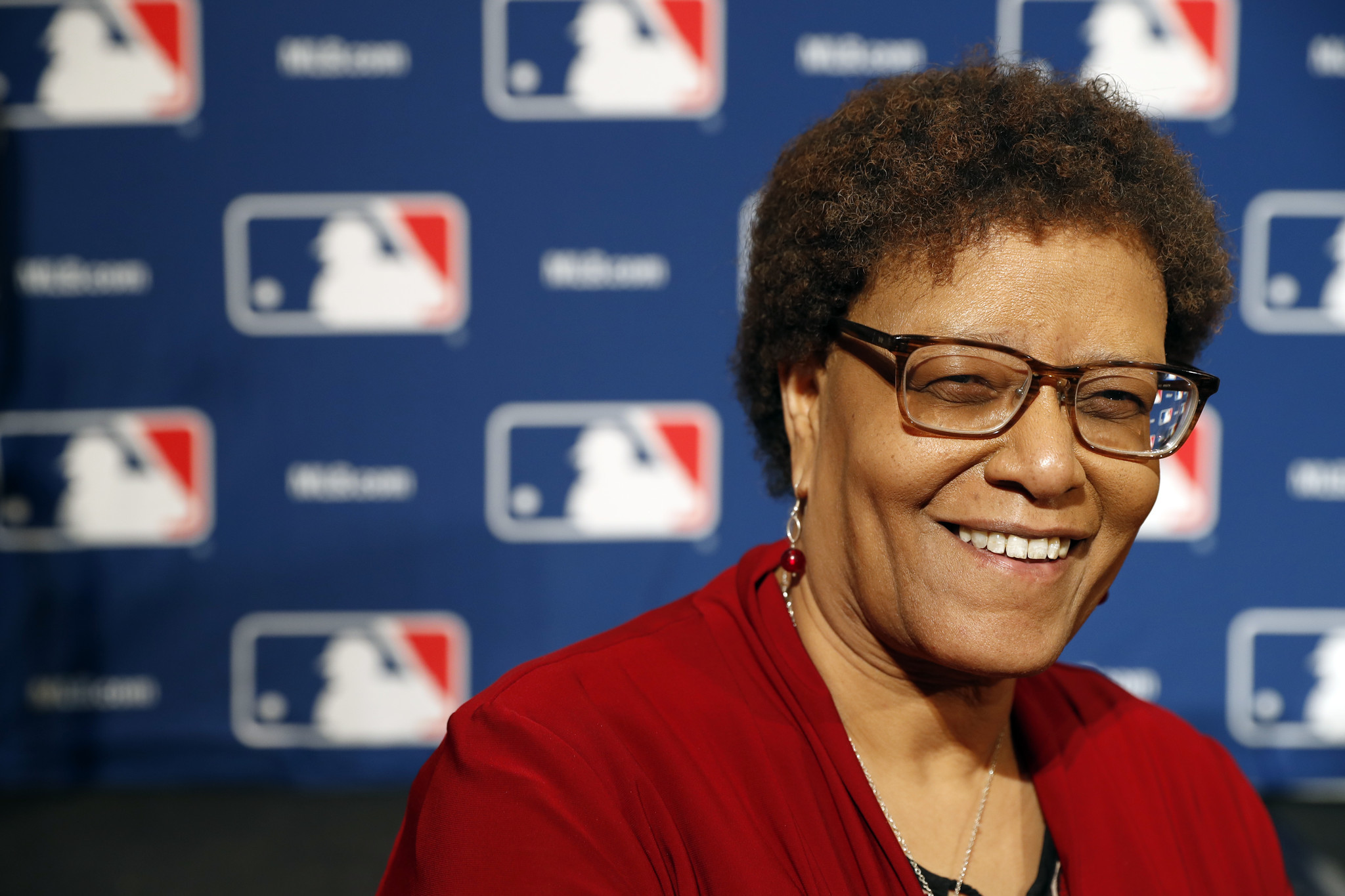 Claire Smith becomes first female baseball writer to win BBWAA's prestigious Spink Award